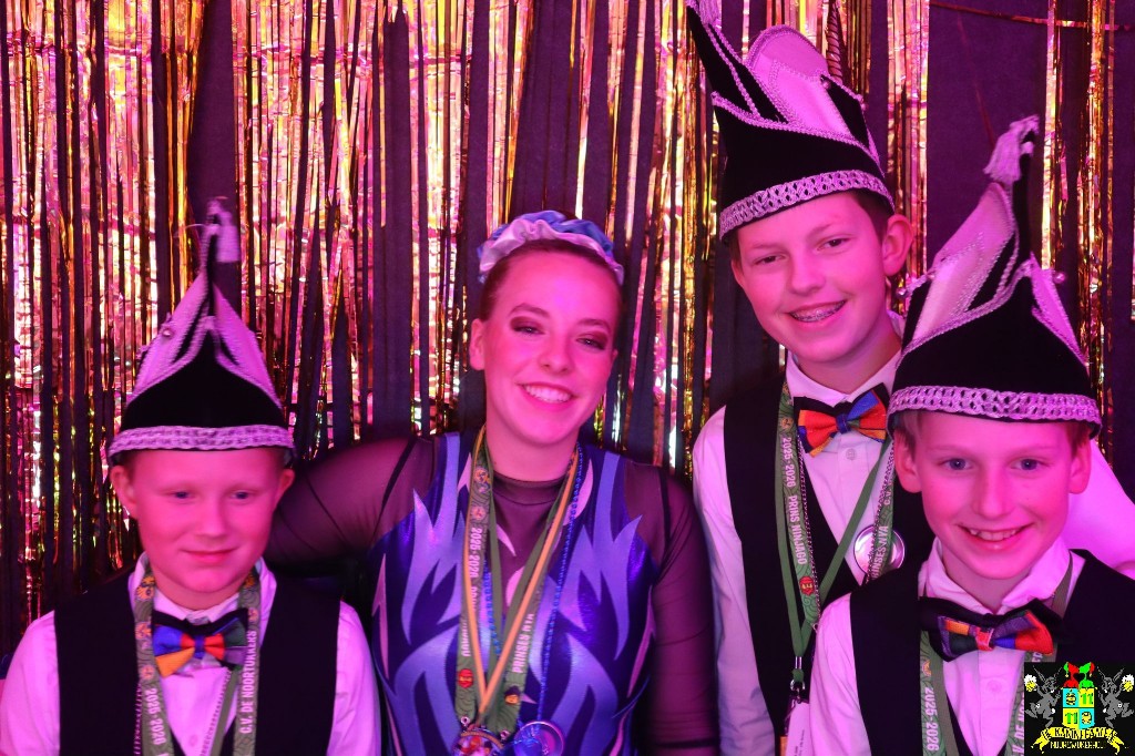 ../Images/Jeugd Opwarmbal Photobooth 351.jpg